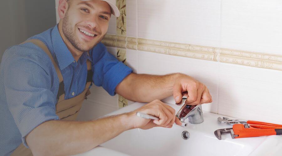 Handle or spout repair in New Boston, MI